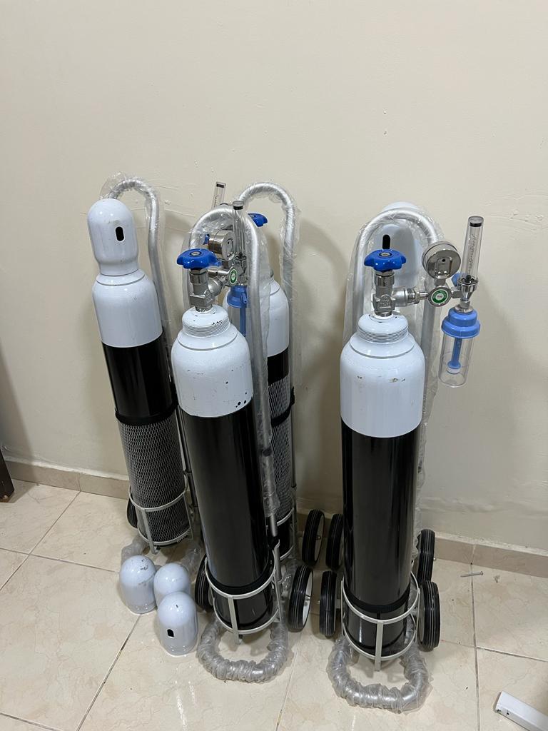 Oxygen Medical Gas Cylinder Trolley Regulator set and Flowmeter